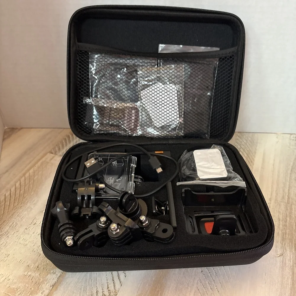 Apeman A87 Action Camera, 4K, 40m Waterproof, Wi-fi Control.‎ New